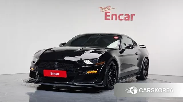 Ford Mustang 2018 Черный из Кореи