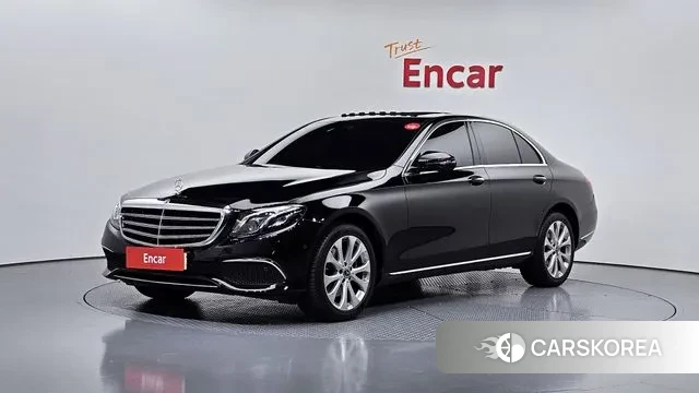 Mercedes-Benz E-Class W213 2019 Черный из Кореи