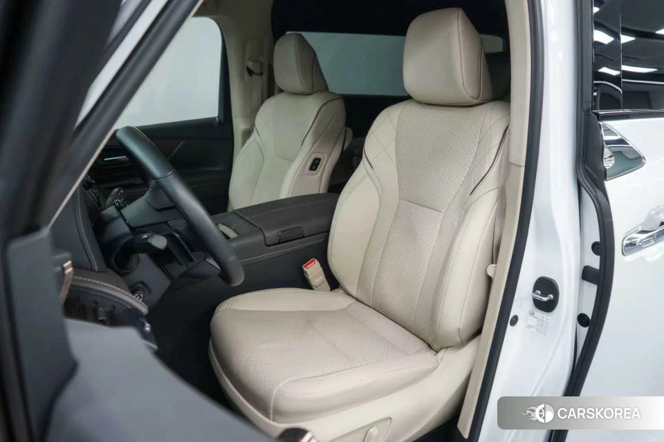 Toyota Wilfa 2023 Белый из Китая