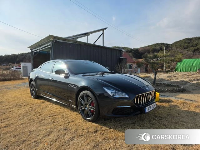 Maserati Quattroporte 2020 Черный из Кореи