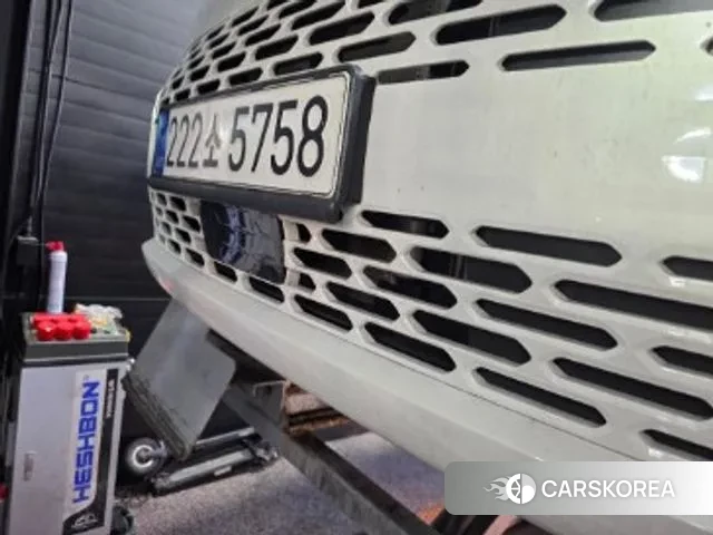 Hyundai Staria 2023 Белый из Кореи