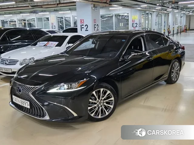 Lexus ES300h 7th generation 2020 Черный из Кореи