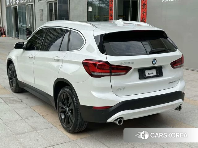 BMW X1 2021 Белый из Китая