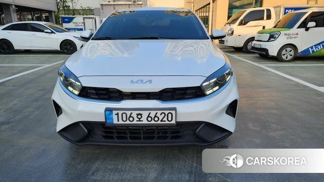 Kia The New K3 2nd generation 2023 Белый из Кореи