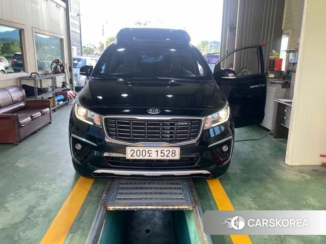 Kia The New Carnival 2019 Черный из Кореи