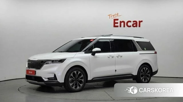 Kia Carnival 4th generation 2023 Белый из Кореи