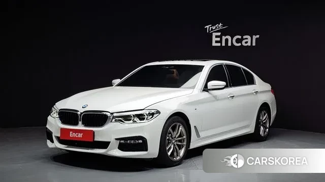 BMW 5 Series (G30) 2018 Белый из Кореи
