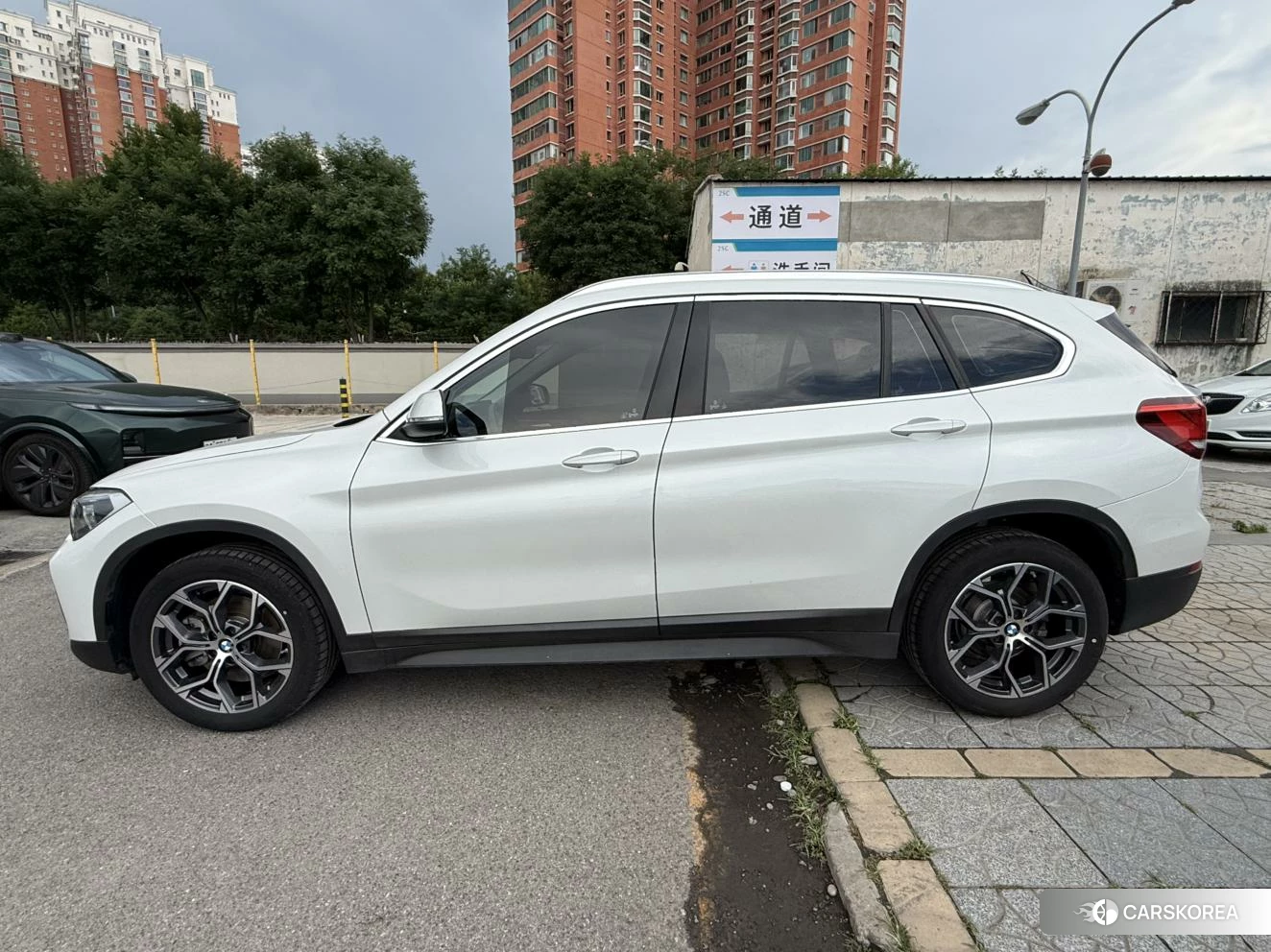 BMW X1 2021 Белый из Китая