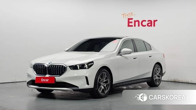 BMW 5 Series (G60) 2024 Белый из Кореи