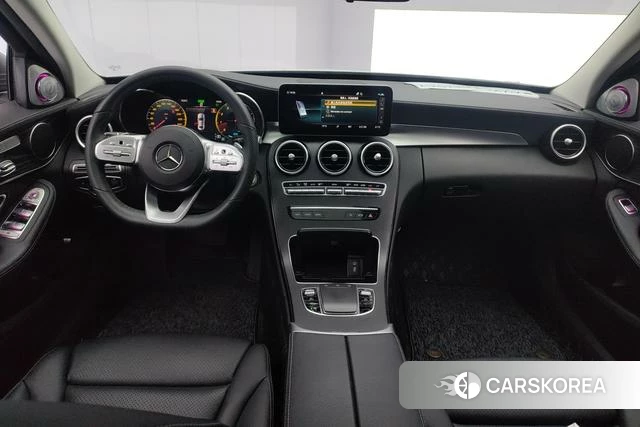 Mercedes-Benz Class C 2021 Белый из Китая