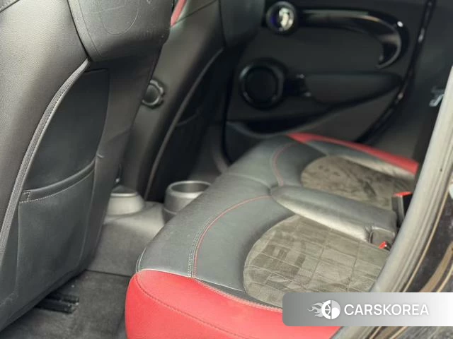 MINI MINI 2018 Черный из Китая