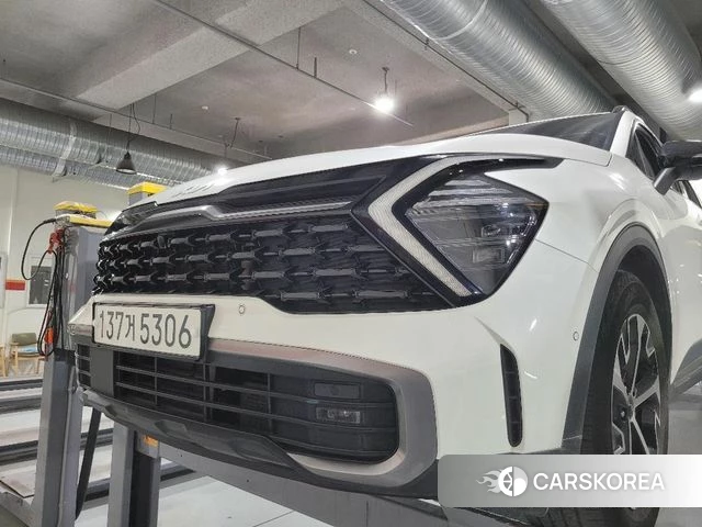 Kia Sportage 5th Generation Hybrid 2022 Белый из Кореи