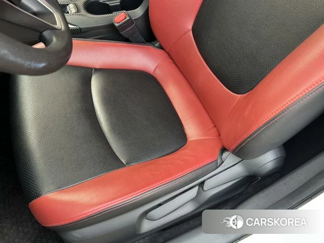 Toyota Corolla 2022 Белый из Китая