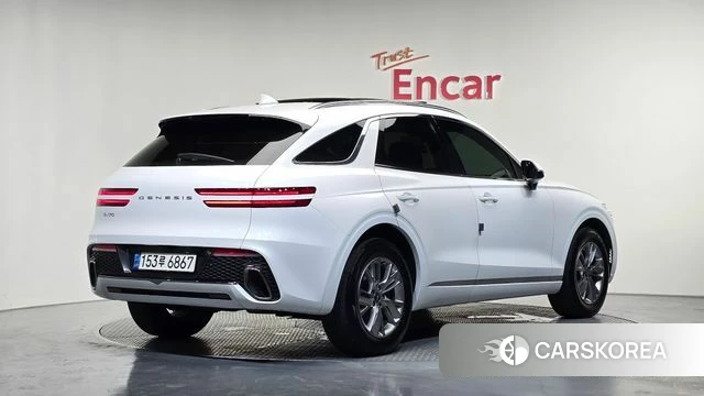 Genesis GV70 2022 Белый из Кореи