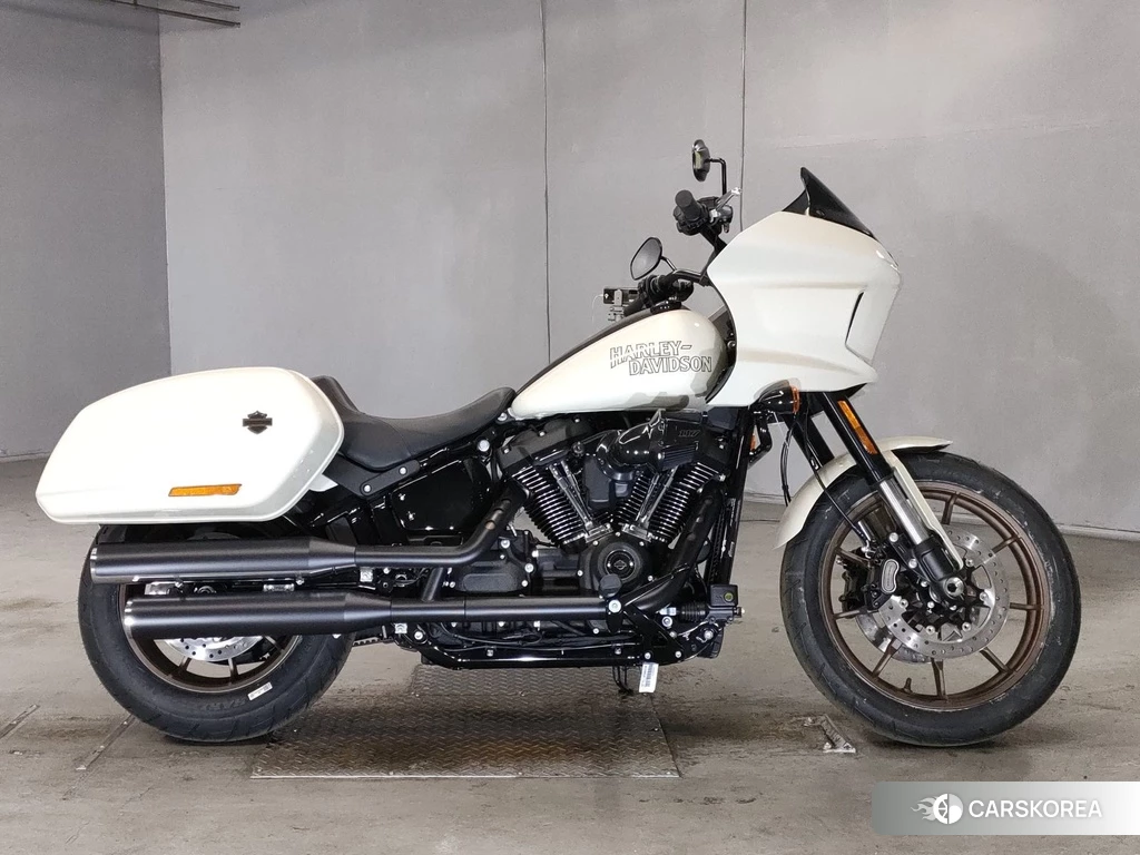 Проданный Harley-Davidson Softail Low Rider ST FXLRST1920 2023 из Японии