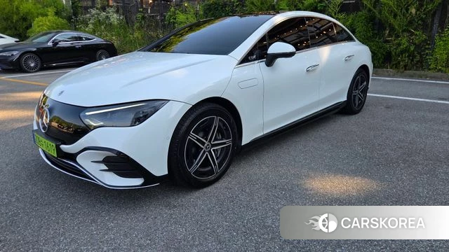 Mercedes-Benz EQE V295 2024 Белый из Кореи