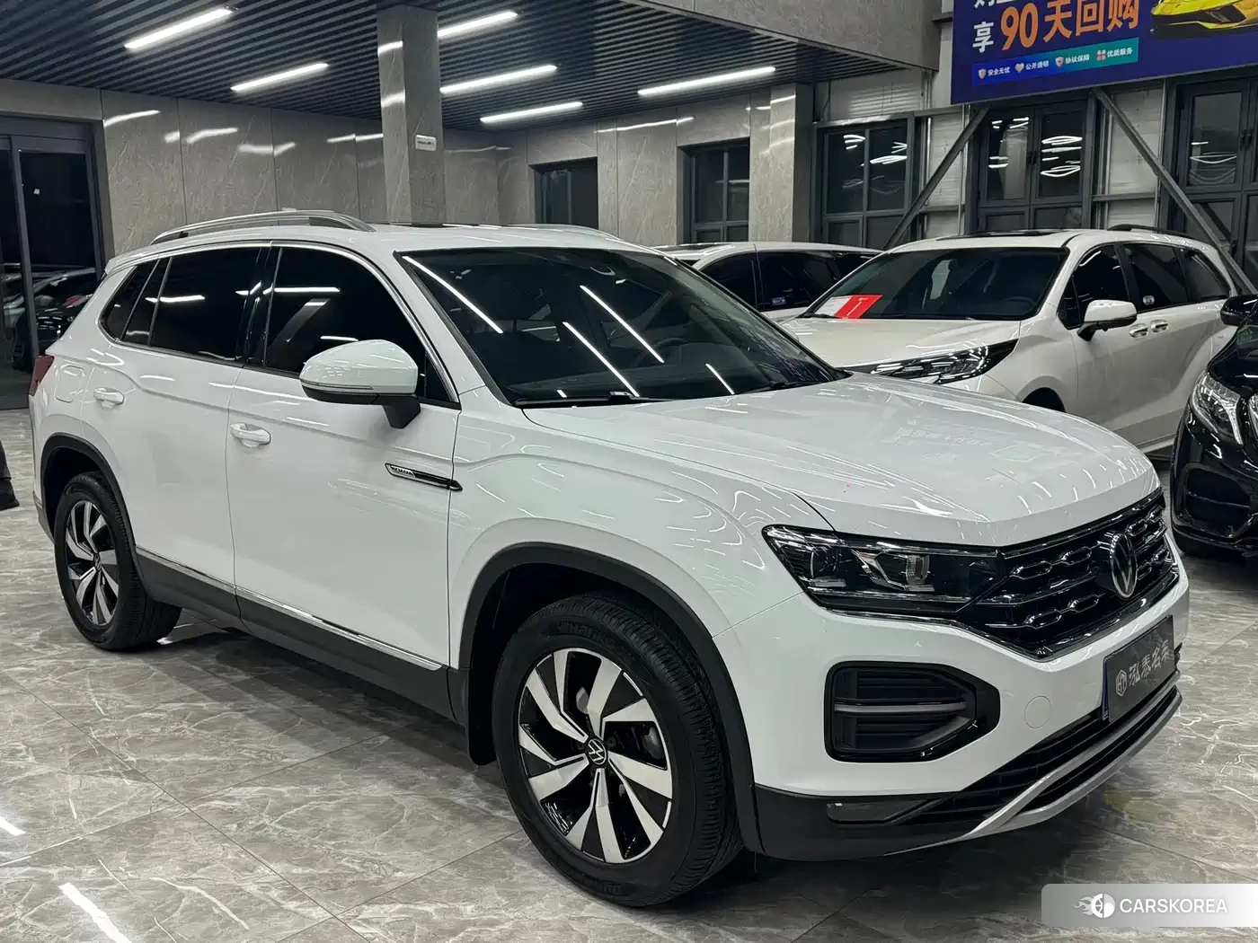Volkswagen Tayron 2022 Белый из Китая