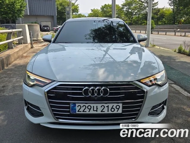 Audi A6 (C8) 2023 Белый из Кореи