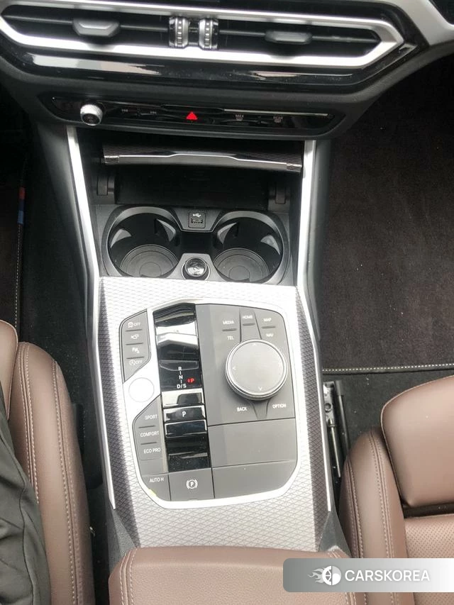 BMW 3 series 2023 Белый из Китая