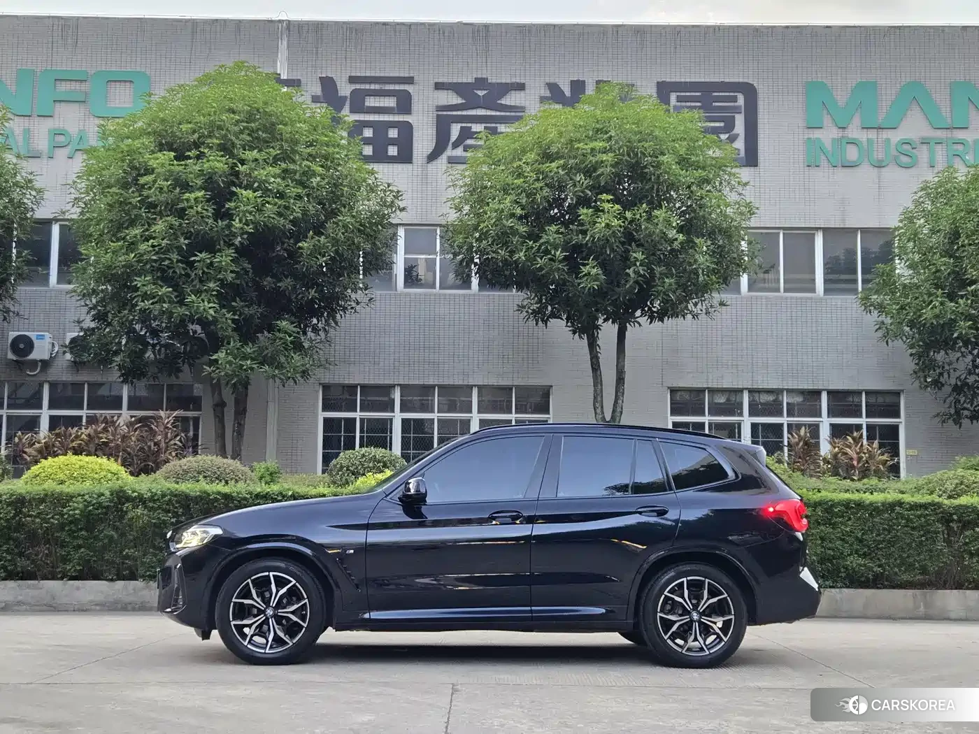 BMW X3 2021 Черный из Китая