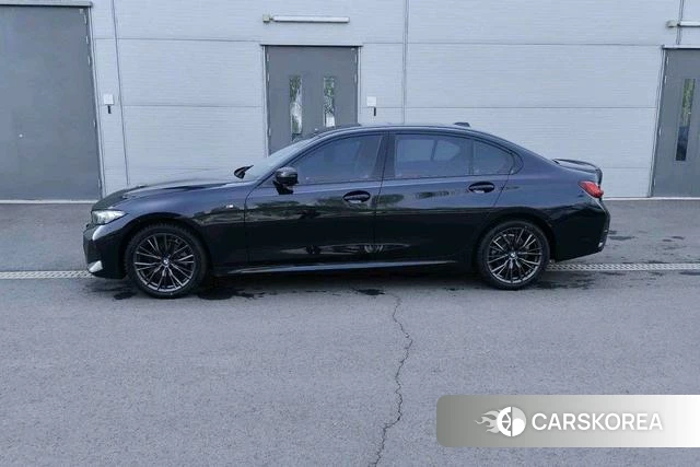 BMW 3 series 2025 Черный из Китая
