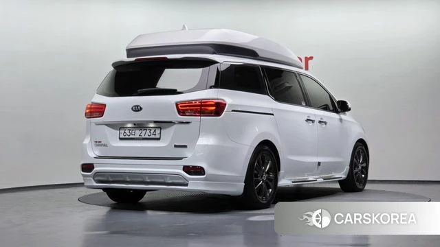 Kia The New Carnival 2018 Белый из Кореи