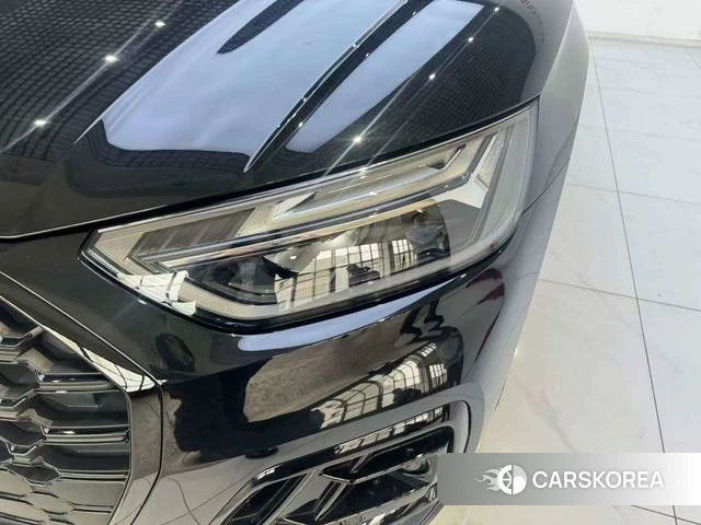 Audi Q5L 2023 Черный из Китая