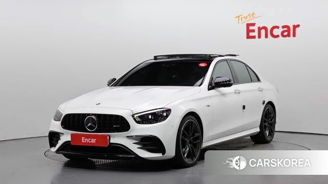Mercedes-Benz E-Class W213 2023 Белый из Кореи
