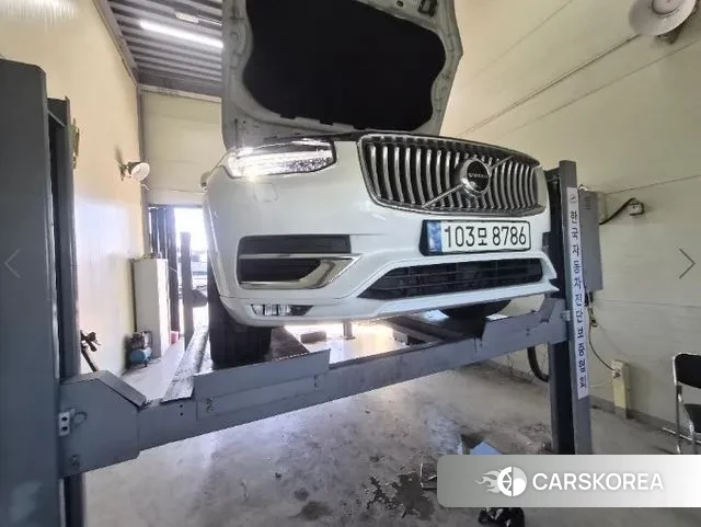 Volvo XC90 second Generation 2021 Белый из Кореи