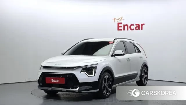 Kia Di Ol Nu Niro 2022 Белый из Кореи