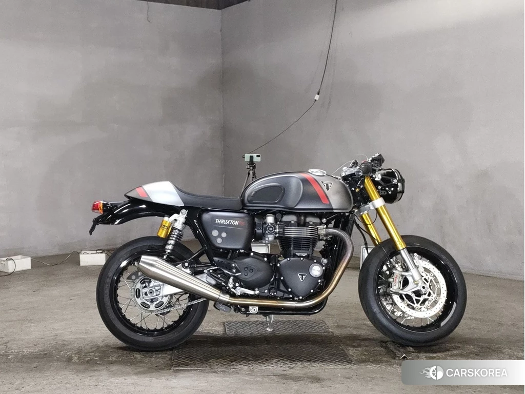 Проданный Triumph THRUXTON 1200RS 2020 из Японии, фото 2