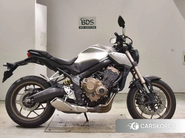 Проданный Honda CB650R 2019 из Японии