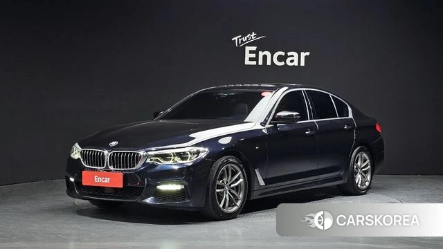 BMW 5 Series (G30) 2018 Черный из Кореи