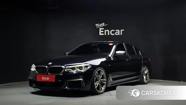 BMW 5 Series (G30) 2018 Черный из Кореи