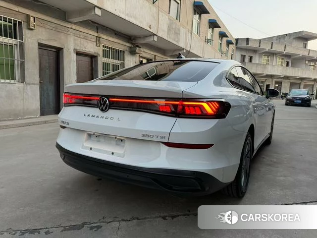 Volkswagen Lingdu 2022 Белый из Китая