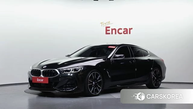 BMW 8 Series (G15) 2023 Черный из Кореи