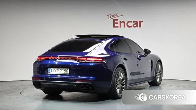 Porsche Panamera (971) 2021 Синий из Кореи