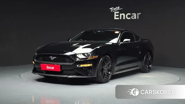 Ford Mustang 2022 Черный из Кореи