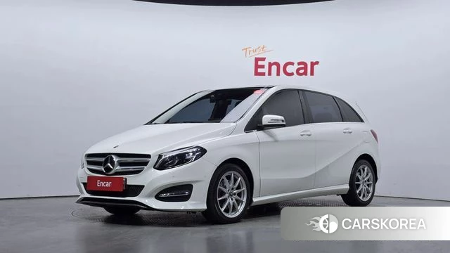 Mercedes-Benz B-Class W246 2018 Белый из Кореи