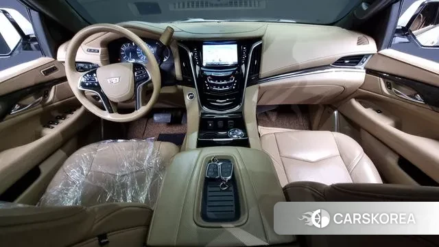 Cadillac Escalade 2020 Белый из Кореи