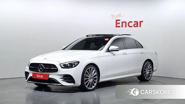 Mercedes-Benz E-Class W213 2021 Белый из Кореи