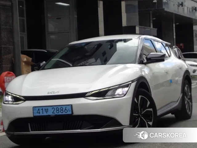 Kia EV6 2021 Жемчужный цвет из Кореи