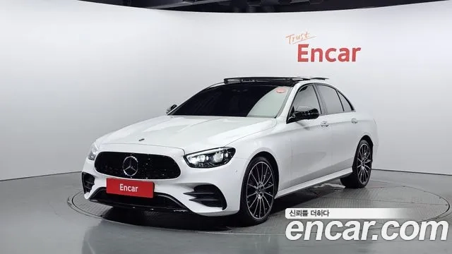 Mercedes-Benz E-Class W213 2022 Белый из Кореи