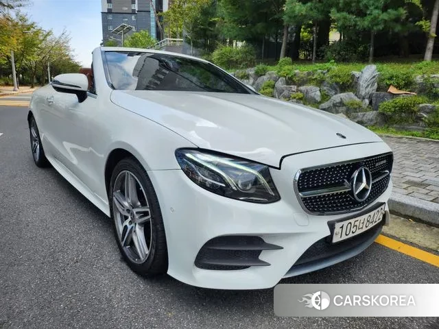 Mercedes-Benz E-Class W213 2018 Белый из Кореи