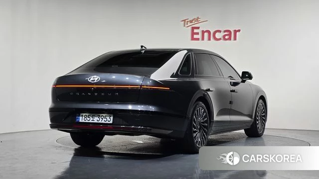 Hyundai Grandeur Hybrid (GN7) 2024 Серый из Кореи