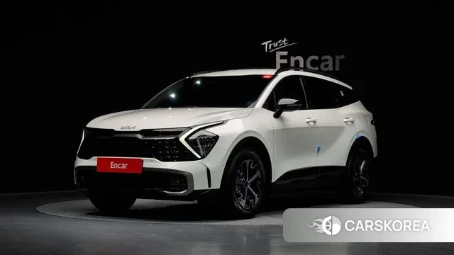 Kia Sportage 5th Generation Hybrid 2023 Белый из Кореи