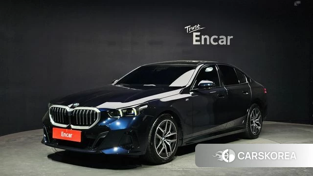 BMW 5 Series (G60) 2025 Черный из Кореи