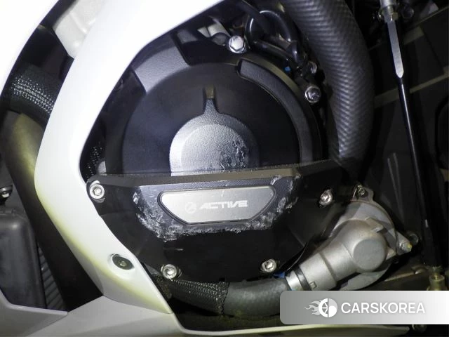 Engine photo