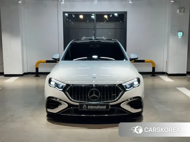 Mercedes-Benz E-Class W214 2025 Белый из Кореи