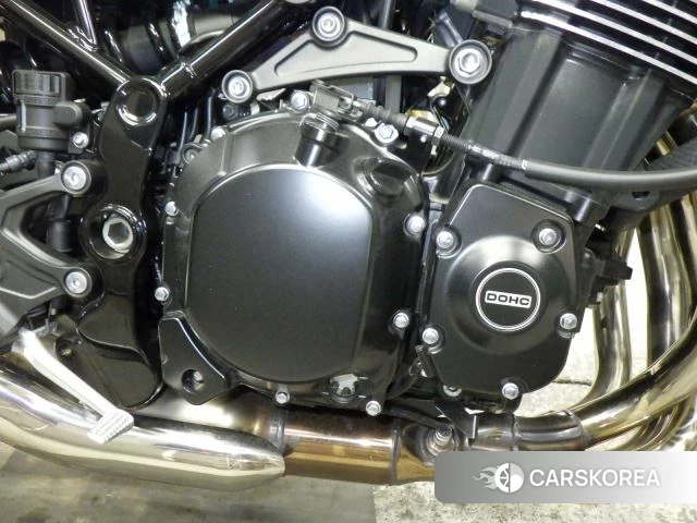 Engine photo